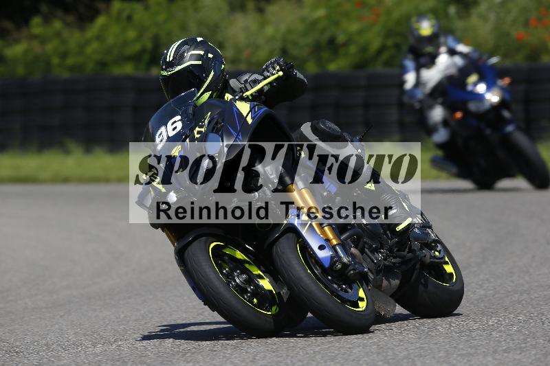 /Archiv-2024/29 12.06.2024 MOTO.CH Track Day ADR/Gruppe blau/96